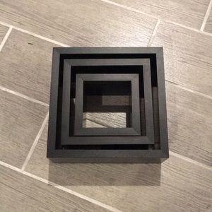 Decorative Wall Pieces